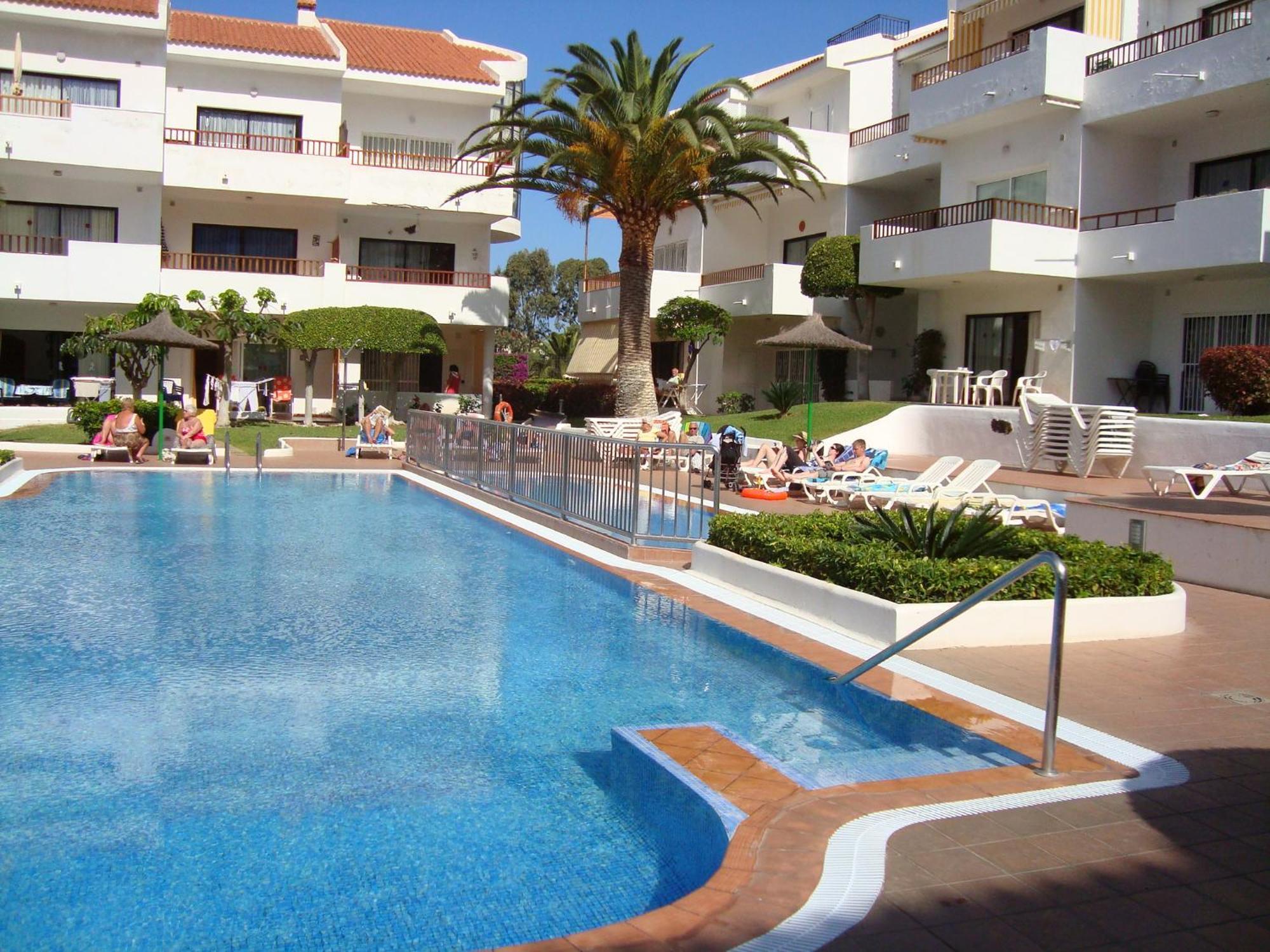 1 Bed Los Cristianos Near The Bus Station Arona  Bagian luar foto