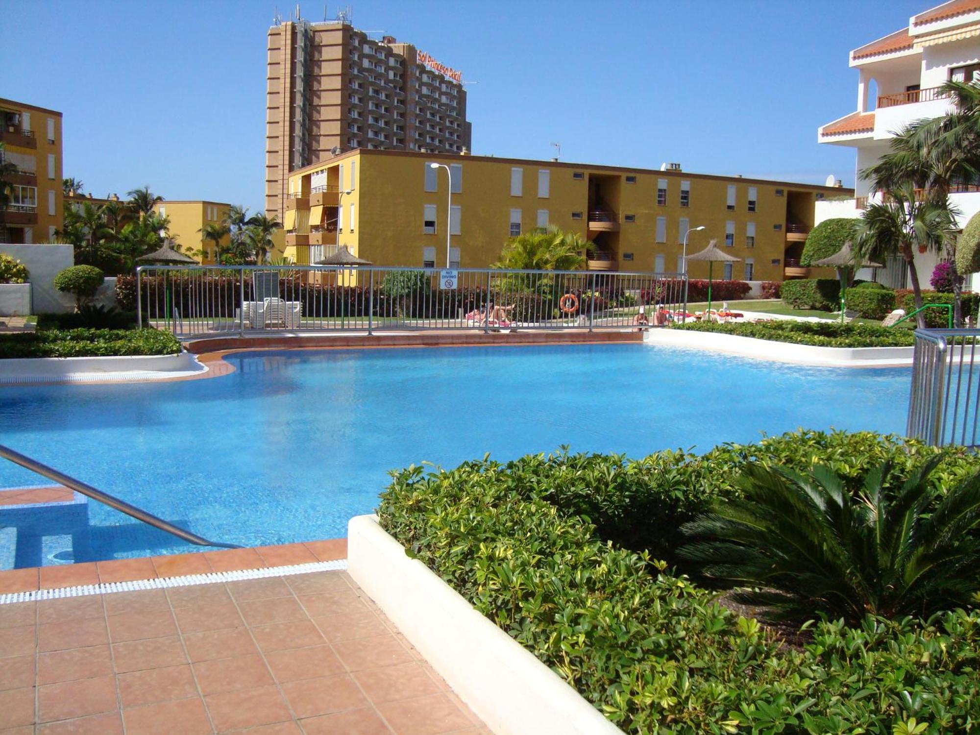 1 Bed Los Cristianos Near The Bus Station Arona  Bagian luar foto
