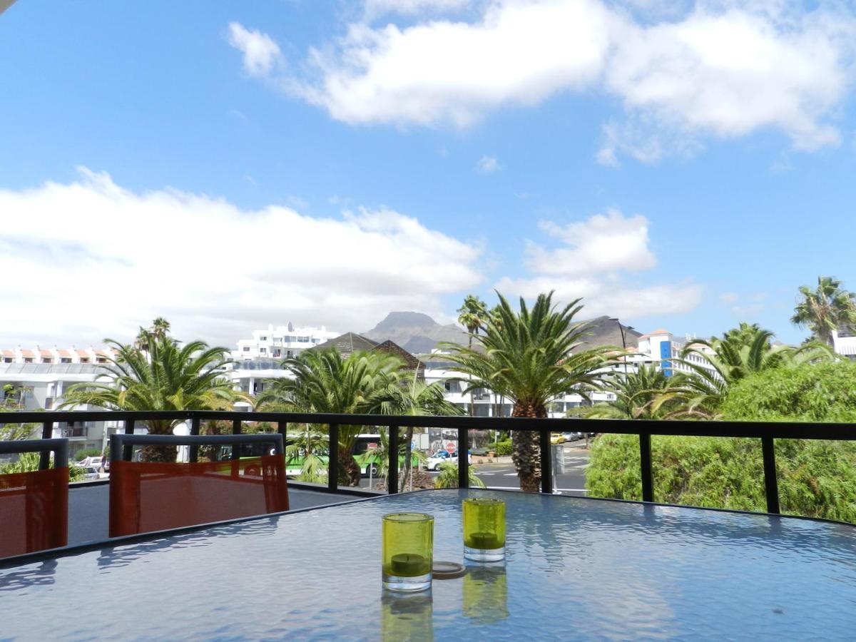 1 Bed Los Cristianos Near The Bus Station Arona  Bagian luar foto
