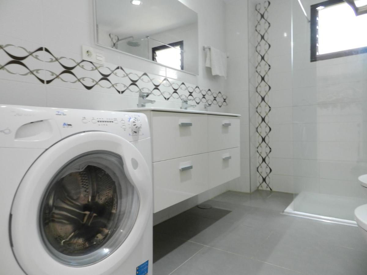 1 Bed Los Cristianos Near The Bus Station Arona  Bagian luar foto